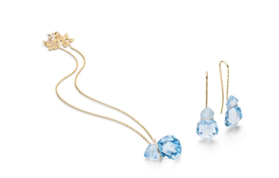 Gouden sieraden blauwe topaas Annette Ehinger 