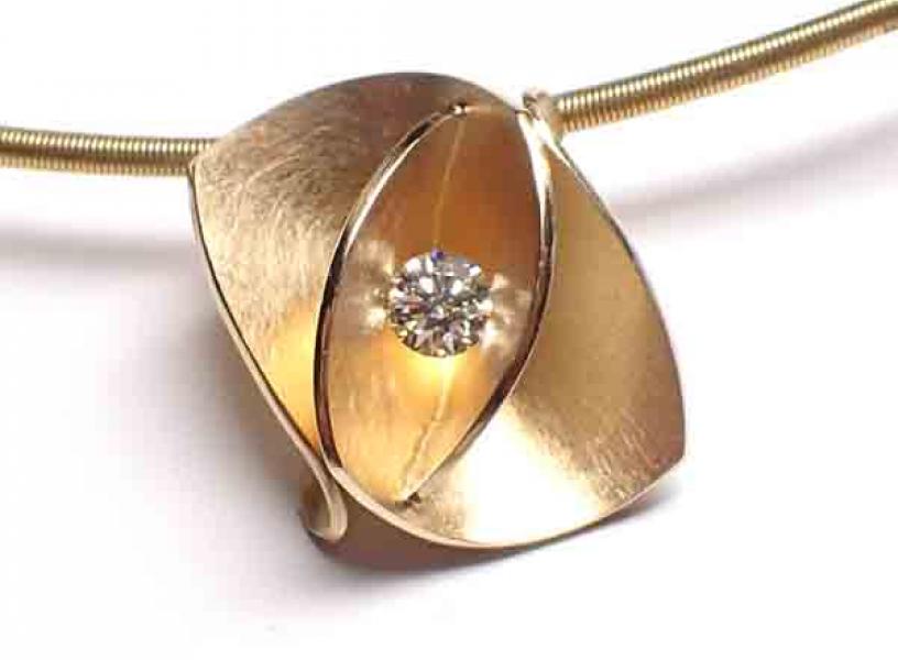 Geelgouden hanger diamant briljant Cardillac 