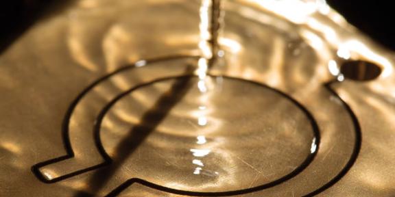 Niessing gouden ring spanring