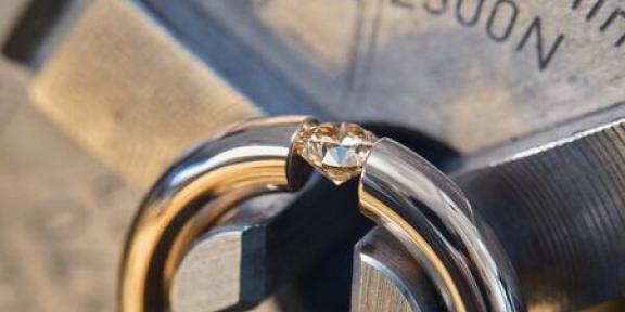 Niessing spanring gouden diamant